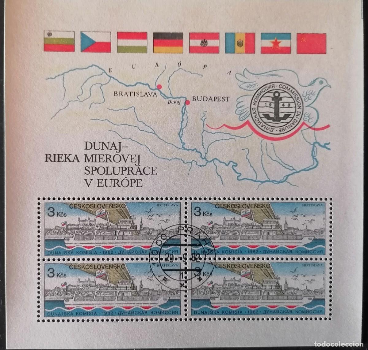 Sellos: CHECOSLOVAQUIA 1982 - HB COMISI&Oacute;N DEL DANUBIO / BUDAPEST .