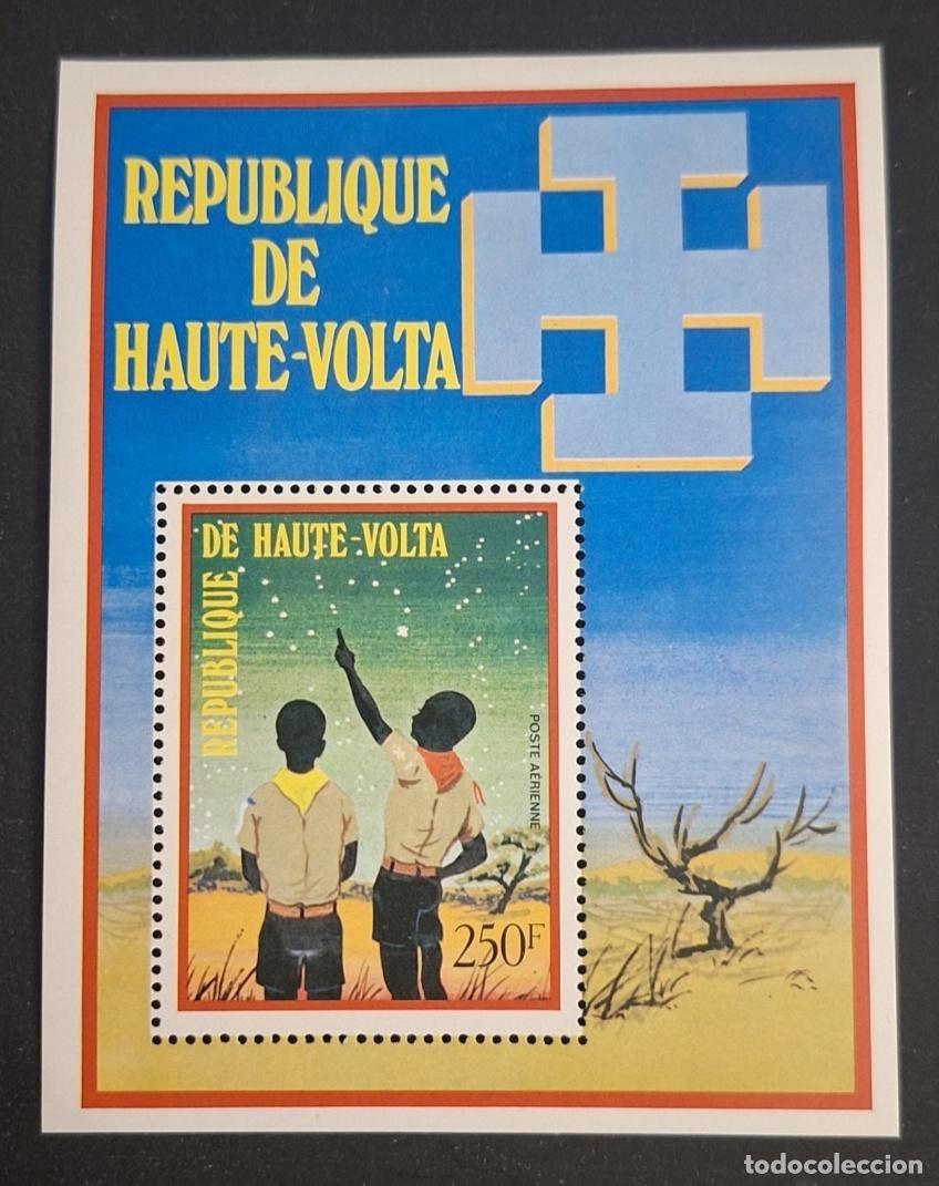 Briefmarken: Alto Volta 1972 Mi. Bl. 15 escultismo scouts estrellas astronom&iacute;a