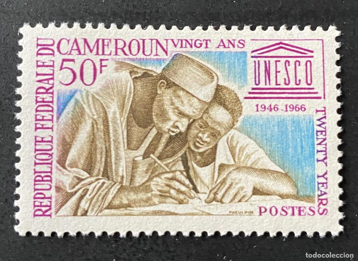 Sellos: Camer&uacute;n 1966 Mi. 488 UNESCO 20 a&ntilde;os educaci&oacute;n alfabetizaci&oacute;n