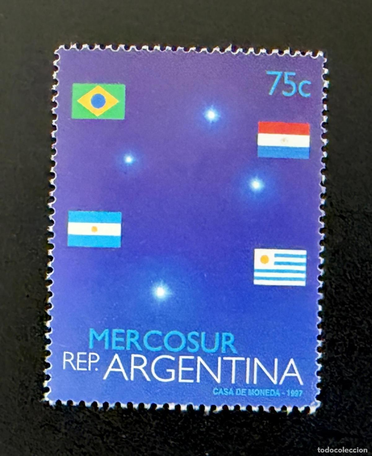 Sellos: Argentina 1997 Mi. 2376 emisi&oacute;n conjunta Mercosur banderas Cruz del Sur