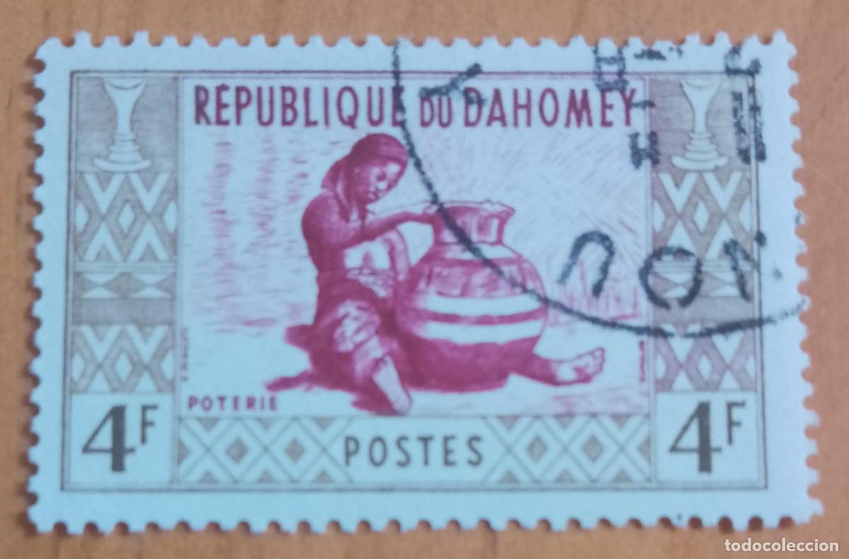 Sellos: DAHOMEY - 4 F - POTERIE, CERAMICA - VER DESCRIPCI&Oacute;N.