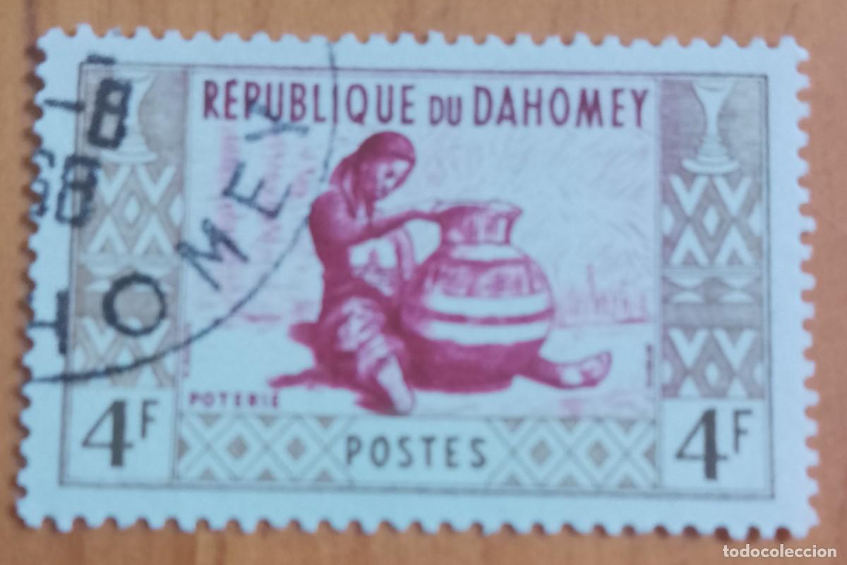 Sellos: DAHOMEY - 4 F - POTERIE, CERAMICA - VER DESCRIPCI&Oacute;N.