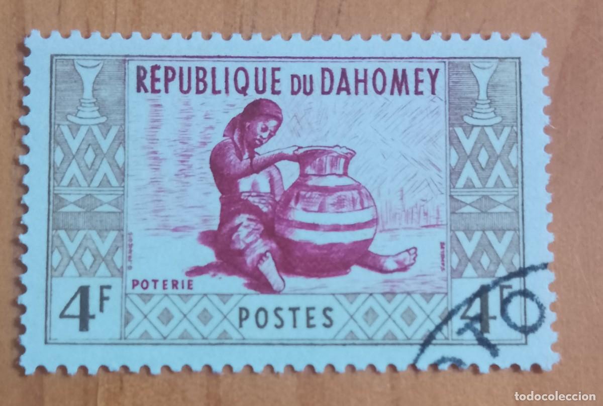 Sellos: DAHOMEY - 4 F - POTERIE, CERAMICA - VER DESCRIPCI&Oacute;N.
