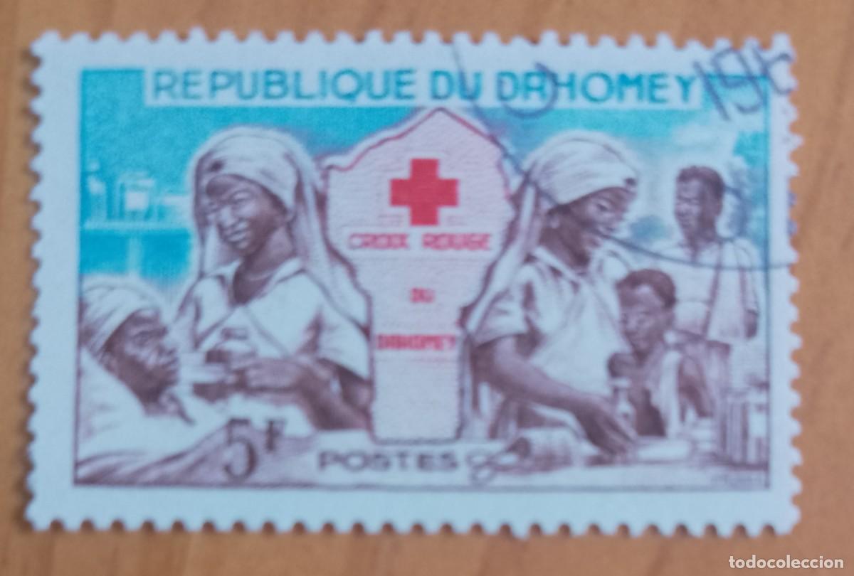 Sellos: DAHOMEY - 5 F - CRUZ ROJA - VER DESCRIPCI&Oacute;N.