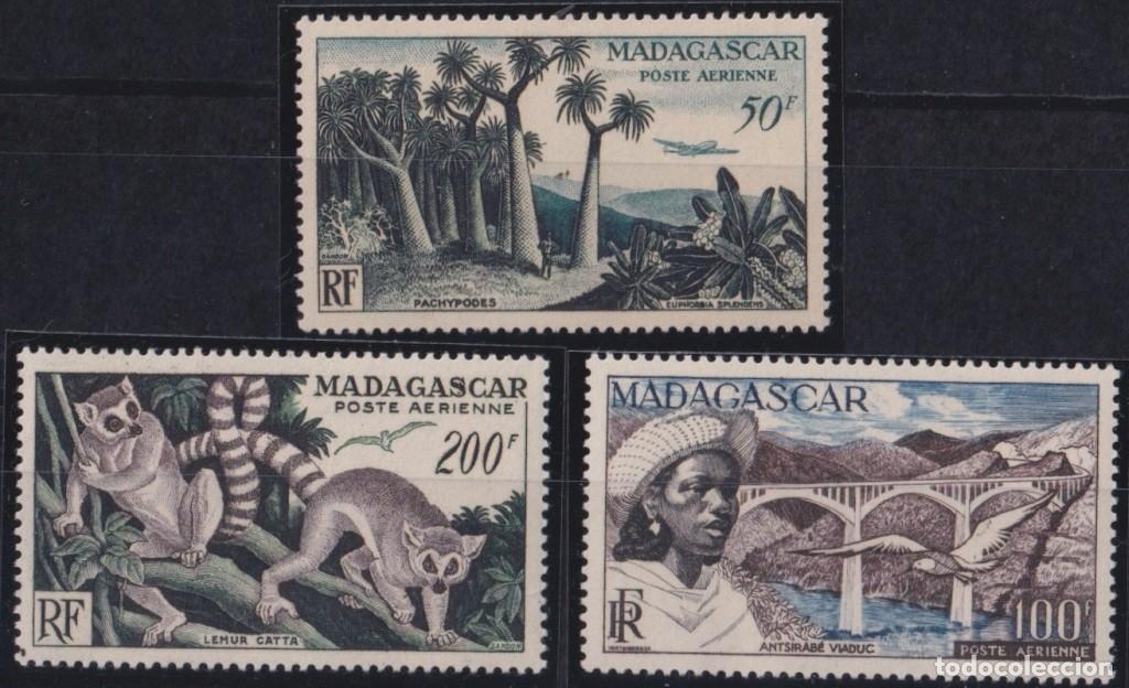 Francobolli: F-EX63960 MADAGASCAR MNH 1954 AIRMAIL BRIDGE LEMUR RAILWAYS TRAIN RAILROAD FERROCARRIL.