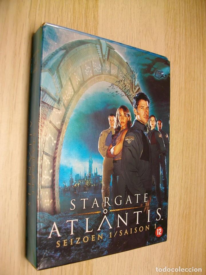 Series de TV: STARGATE ATLANTIS - Series 1 (2004) (import) Formato: DVD - Foto 1