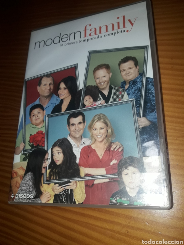 Series de TV: Modern Family primera temporada FALTA DVD 1