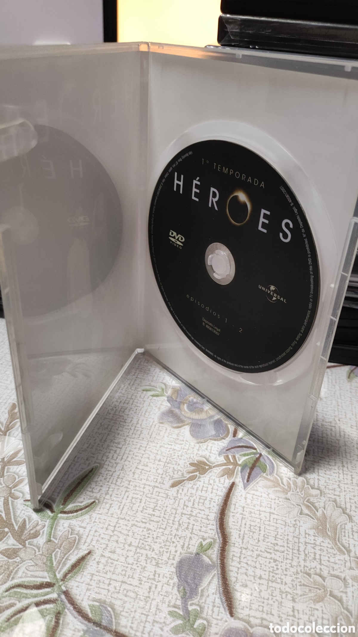 Series de TV: H&eacute;roes dvd - Foto 3
