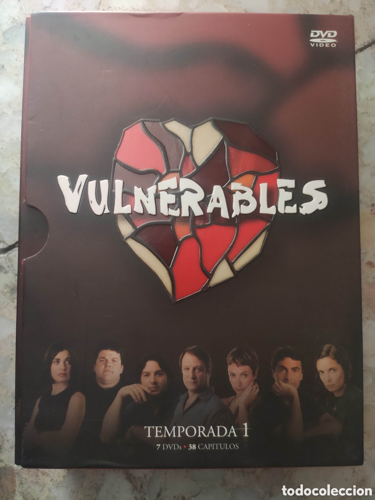 Series de TV: SERIE VULNERABLES PRIMERA TEMPORADA PACK 7 DVD Y LIBRETO. - Foto 1