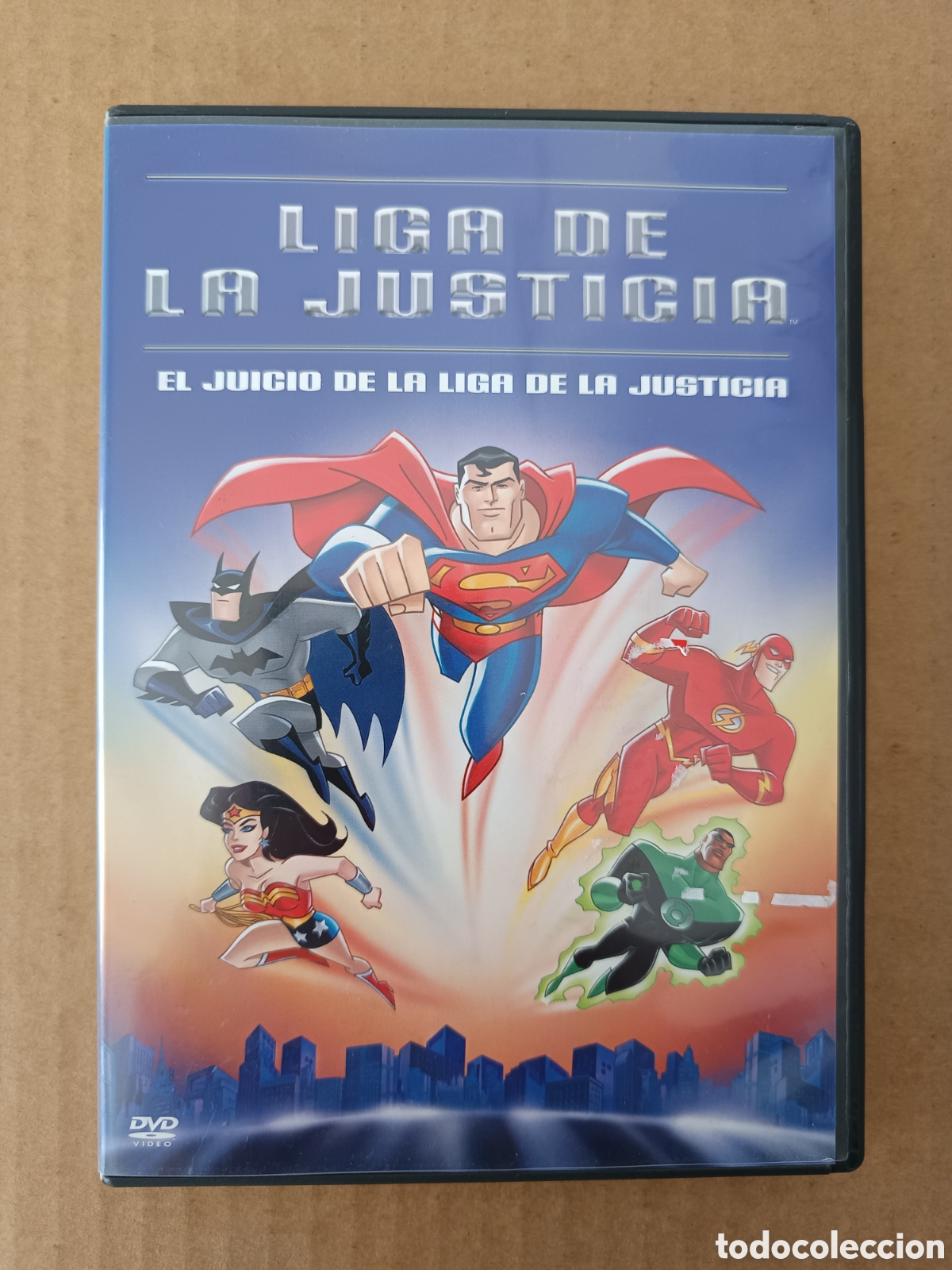 Series de TV: DVD Liga de la Justicia: El Juicio de la Liga de la Justicia (Warner, 2003). 84 minutos.