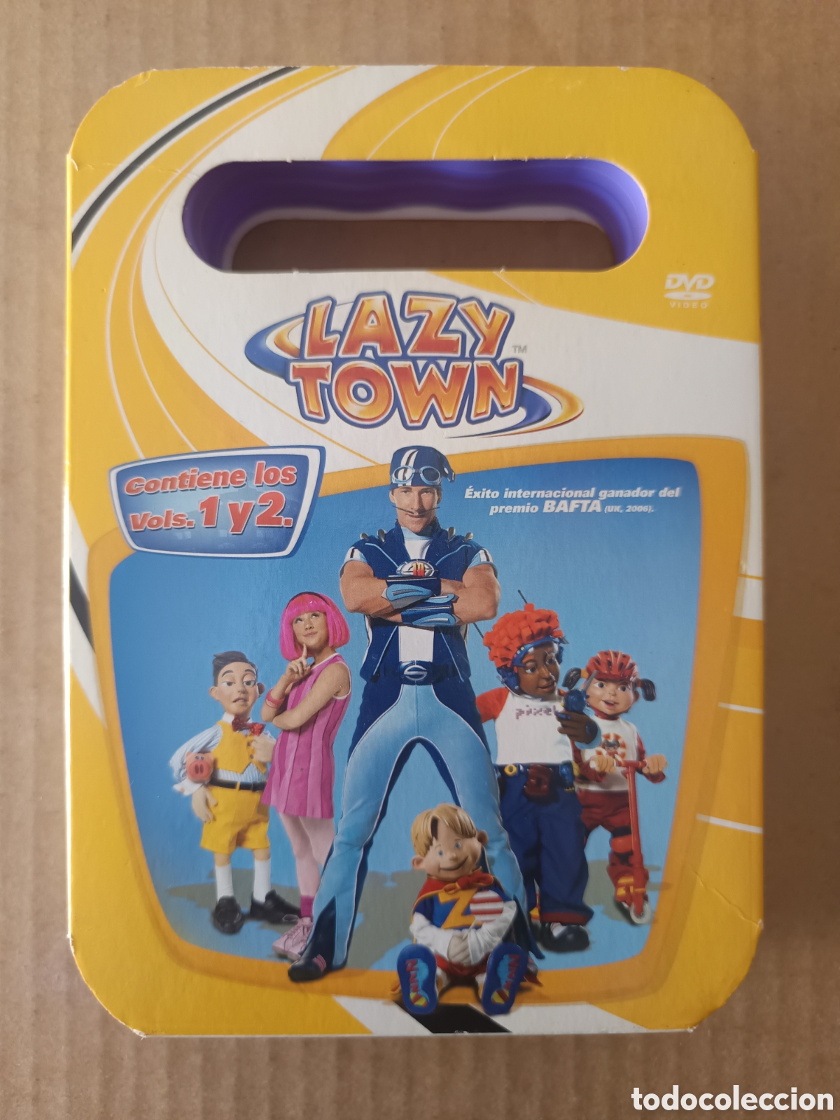 Series de TV: Pack DVD Lazy Town: Vols. 1 y 2 (Big Pictures/TVE, 2008). 3 episodios cada disco m&aacute;s extras.