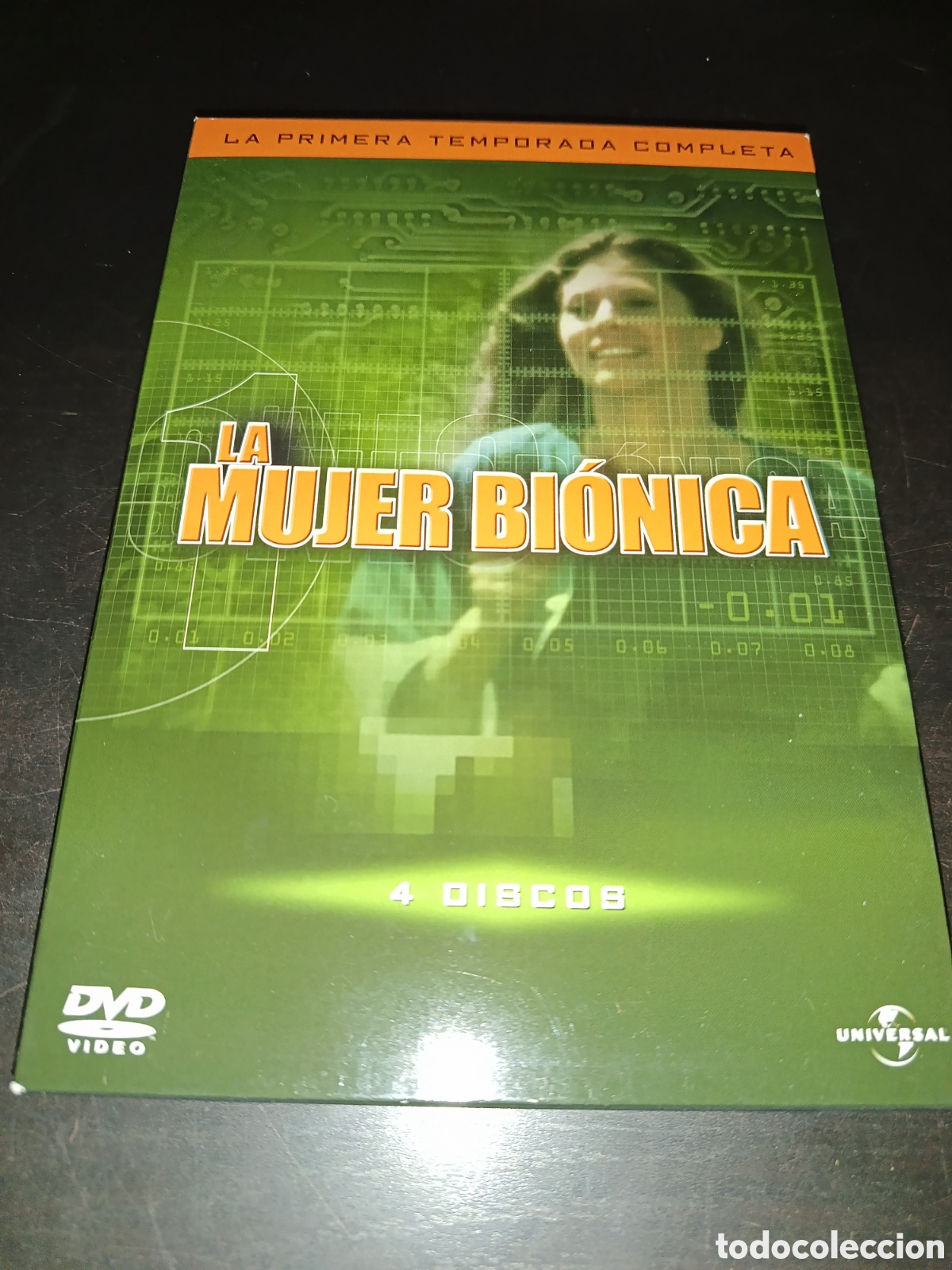 Series de TV: Dvd. La mujer bi&oacute;nica. Prinera temporada completa. 4 dvds. Serie cl&aacute;sica de culto. Incluye libreto a