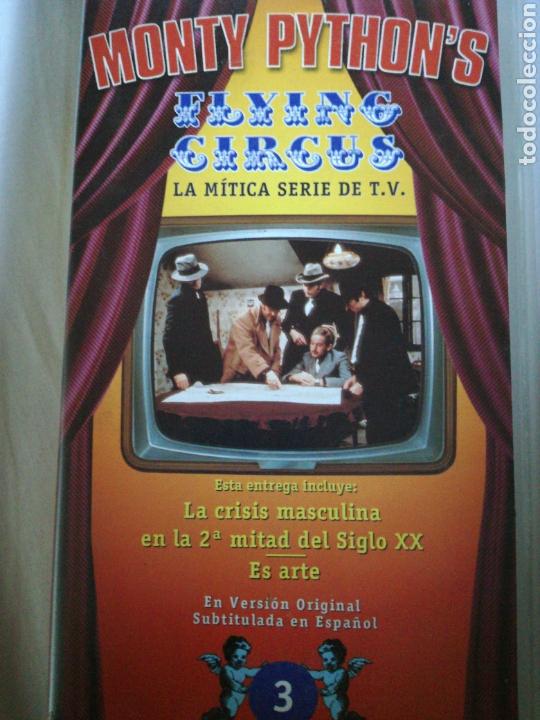 Series de TV: MONTY PYTHON FLYING CIRCUS. VHS. - Foto 1