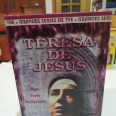 Series de TV: SERIE DE VHS TERESA DE JESÚS 5 VHS. Lote 378519169