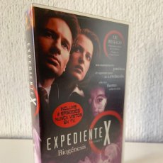 Series de TV: EXPEDIENTE X - THE X-FILES - BIOGÉNESIS - VHS - 20TH CENTURY FOX - 2000 - ¡MUY BUEN ESTADO!