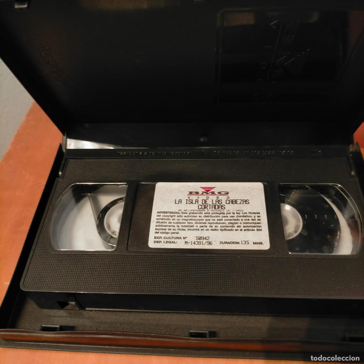 Series de TV: VHS la isla de las cabezas cortadas - Foto 3
