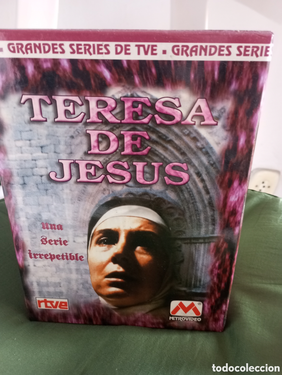 Series de TV: Teresa de Jes&uacute;s RTVE en 5 VHS - Foto 1