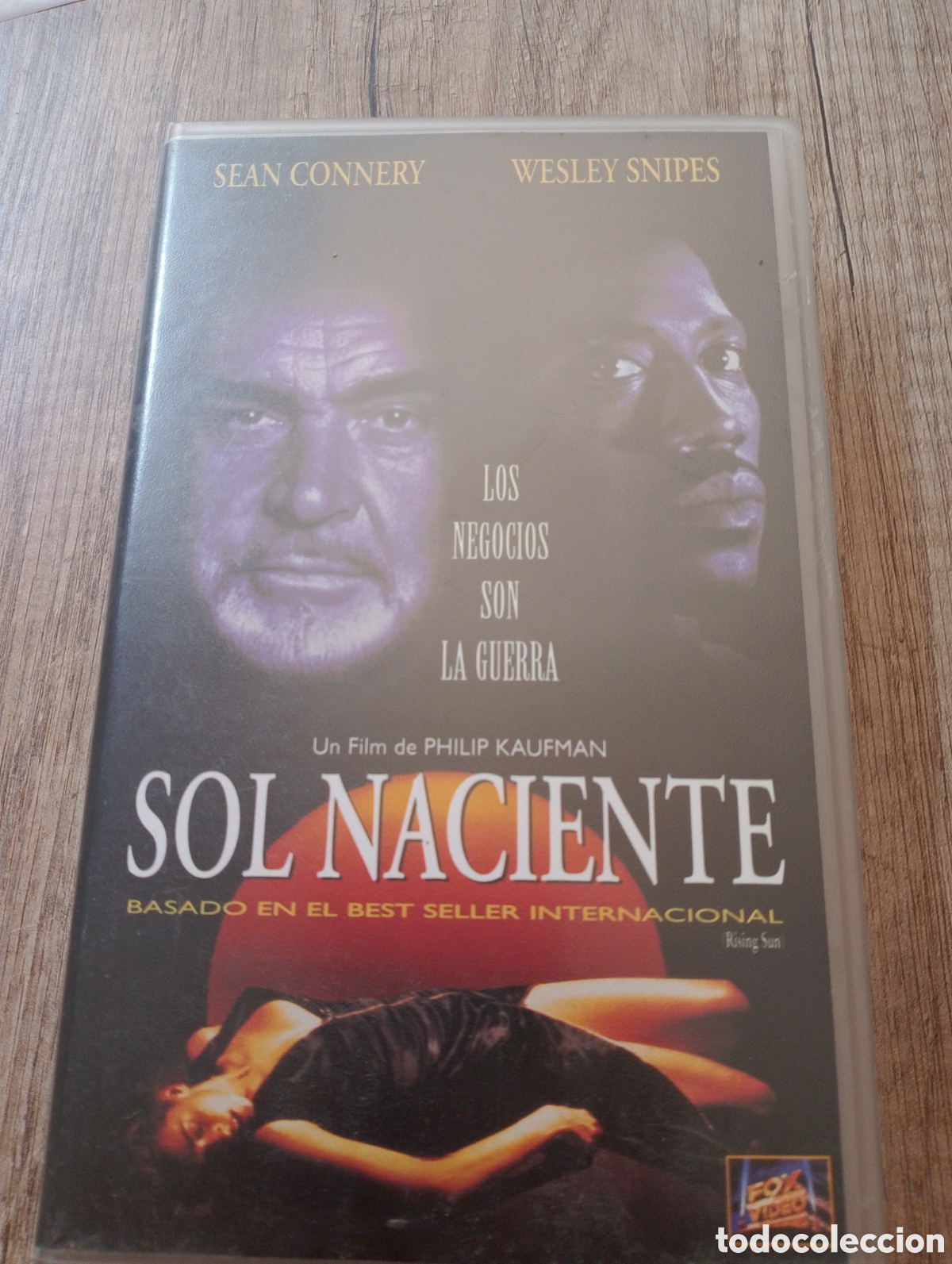 Series de TV: VHS pelicula Sol Naciente - Foto 1