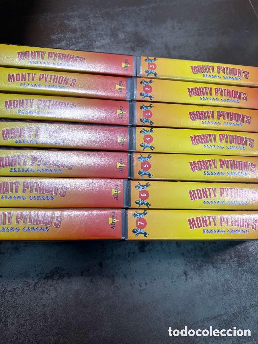Series de TV: Monty Pythons Flying Circus (23xVHS) Completa - Foto 3