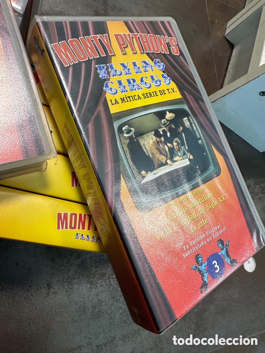Series de TV: Monty Pythons Flying Circus (23xVHS) Completa - Foto 6