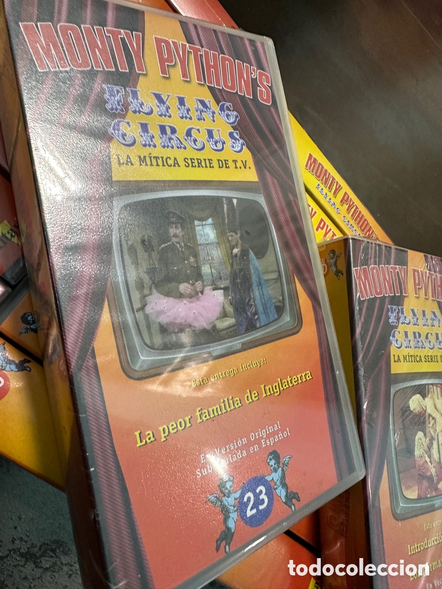 Series de TV: Monty Pythons Flying Circus (23xVHS) Completa - Foto 7