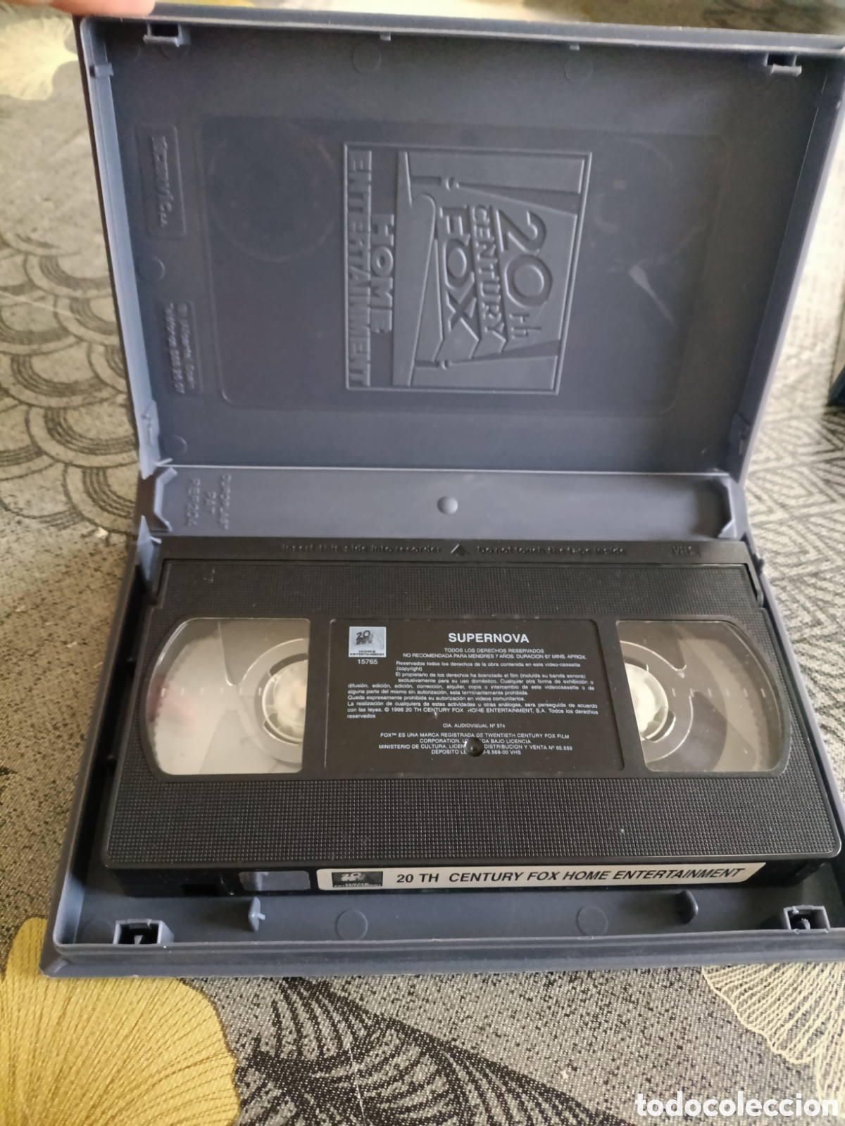 Series de TV: SUPERNOVA ( EL FIN DEL UNIVERSO ) [ VHS CAJA GRANDE ] - Foto 2
