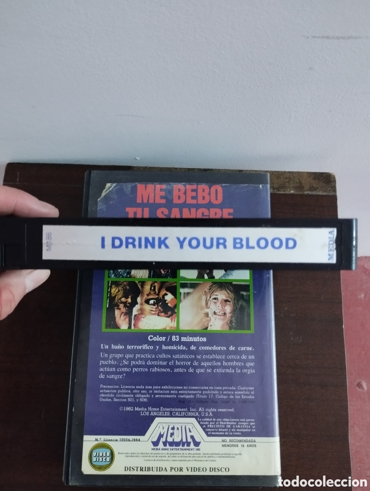 Series de TV: Me bebo t&uacute; sangre vhs terror - Foto 4