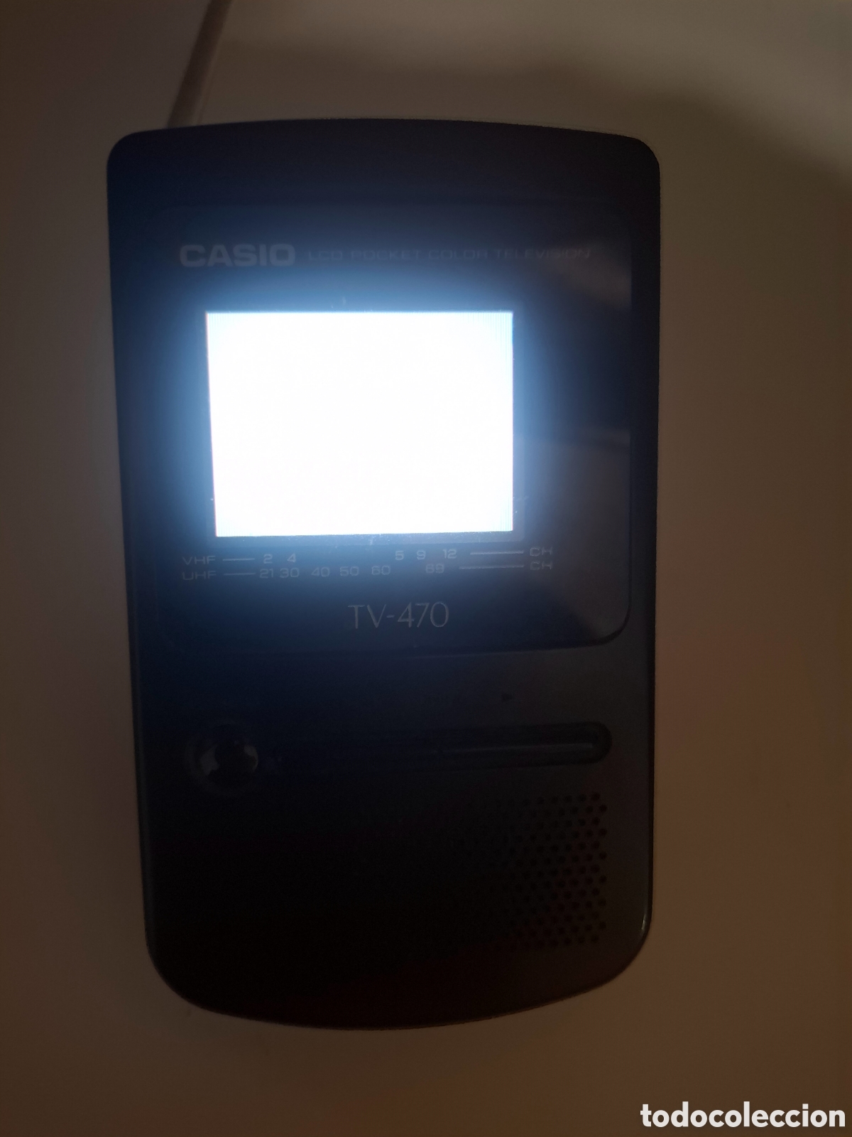 Series de TV: Televisor port&aacute;til Casio TV-470. Funciona. - Foto 4