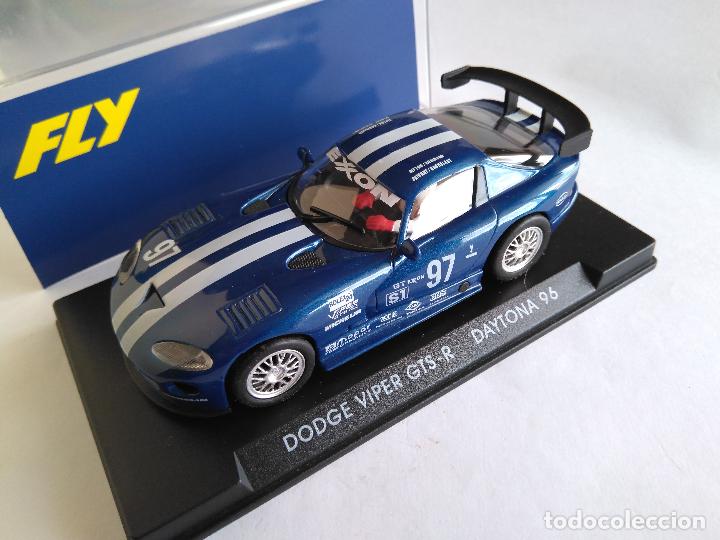 scalextric fly cars