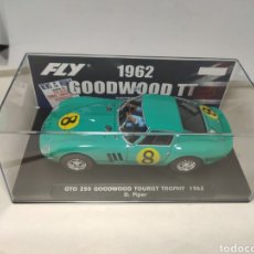 Slot Cars: FLY FERRARI 250 GTO GOODWOOD TOURIST TROPHY 1962 REF. E2033. Lote 388749934