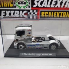 Slot Cars: CAMION MERCEDES BENZ ATEGO FIA ETRC 2001 ” PALFINGER ” # 13 FLY SCALEXTRIC. Lote 353700088