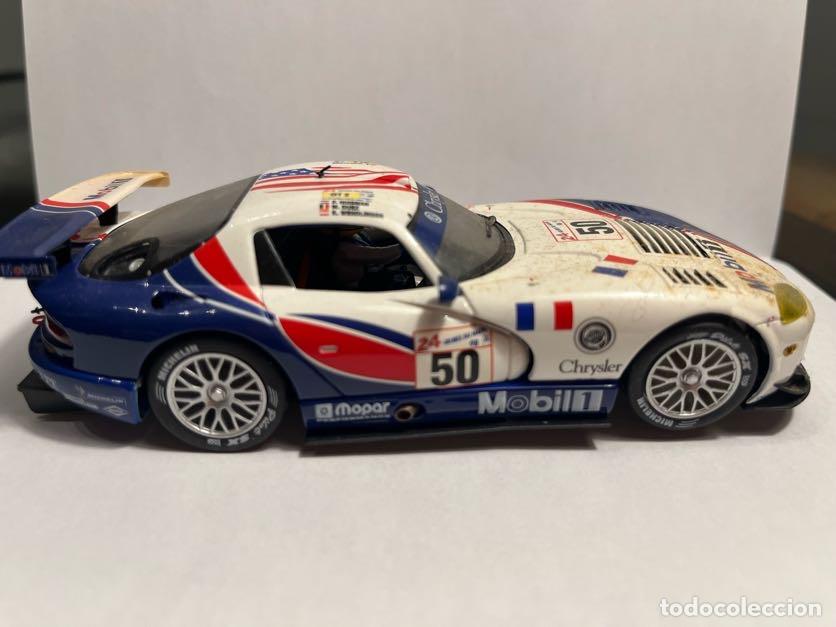 Slot Cars: Chrysler Viper GTS-R Mobil 1