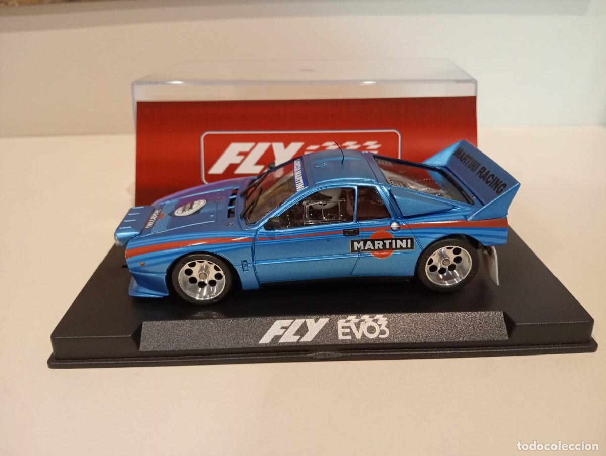 Slot Cars: FLY. Lancia 037 Martini azul. EVO3. Ref. R2001R3