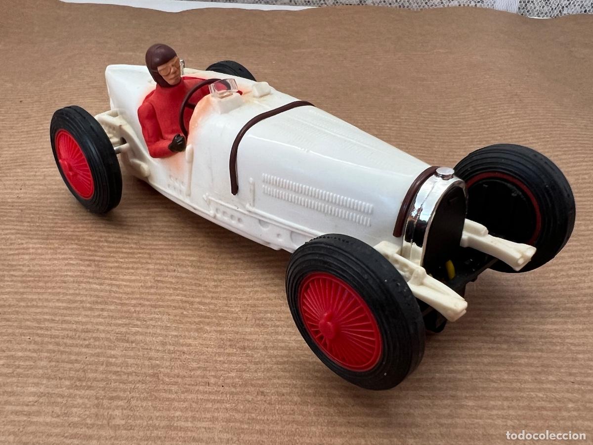 Slot Cars: BUGATTI BLANCO PINK-KAR
