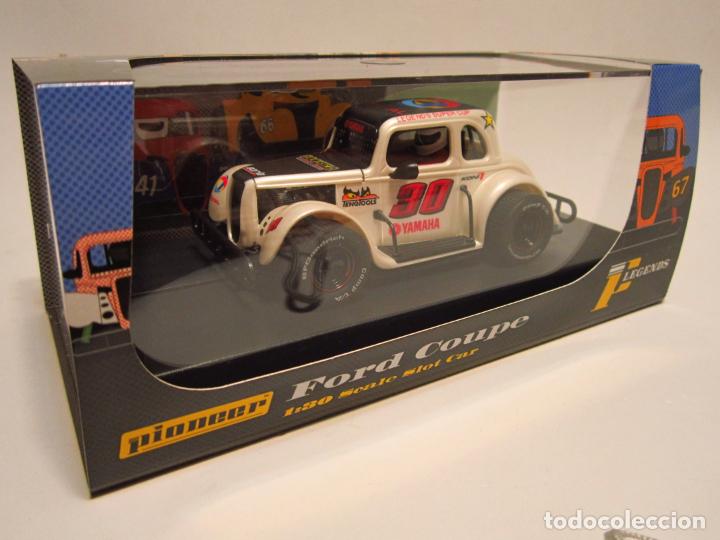 Slot Cars: FORD COUPE LEGENDS RACERS PIONEER NUEVO