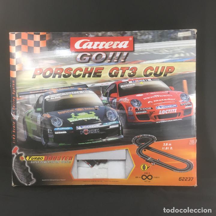 Slot Cars: PORSCHE GTS CUP-CARRERA GO!!!-CIRCUITO SLOT-COMPLETO-62237