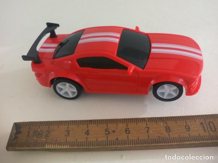 Slot Cars: COCHE PARA PISTA SLOT CAR. MARTINI PORSCHE. SIN MARCA