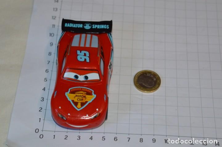 Disney/Pixar Cars Diecast Ice Racer Mcqueen 