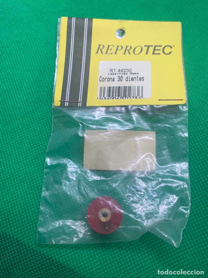 Slot Cars: Reprotec blisterRT 44230 LabeIView Demo Corona 30 dientes