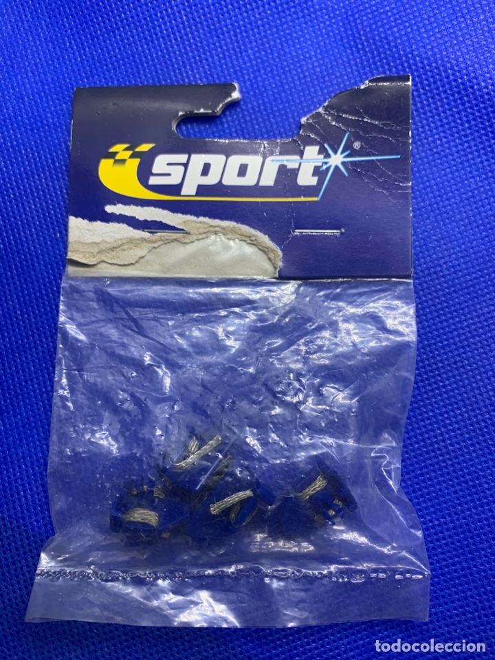 Slot Cars: Sport blister Ref. SUHSW8373 GUIA AZUL (43) W8373 4PCS GUIDE BLADES & 1PC SPRING