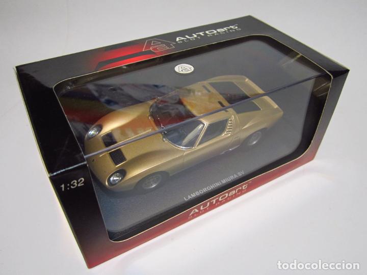 Slot Cars: LAMBORGHINI MIURA SV AUTOART NUEVO