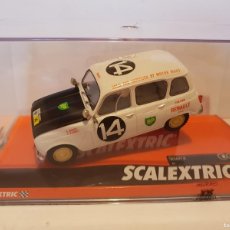 Slot Cars: SCALEXTRIC RENAULT 4L EAST AFRICAN REF. A10192S300