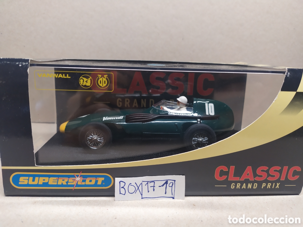 Slot Cars: Superslot Vanwall F1 1957 no10 ref. H2552