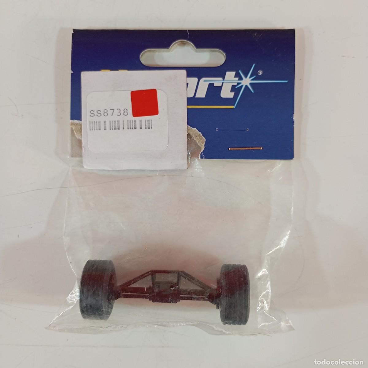 Slot Cars: SPORT - WHEEL AND AXLE - REF. W8738 - SS8738 / CJ.P-3489