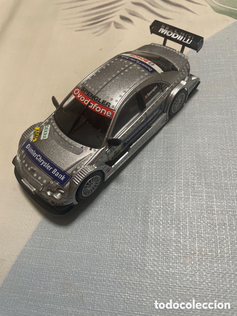 Slot Cars: Mercedes de la marca Carrera, compatible Scalextric