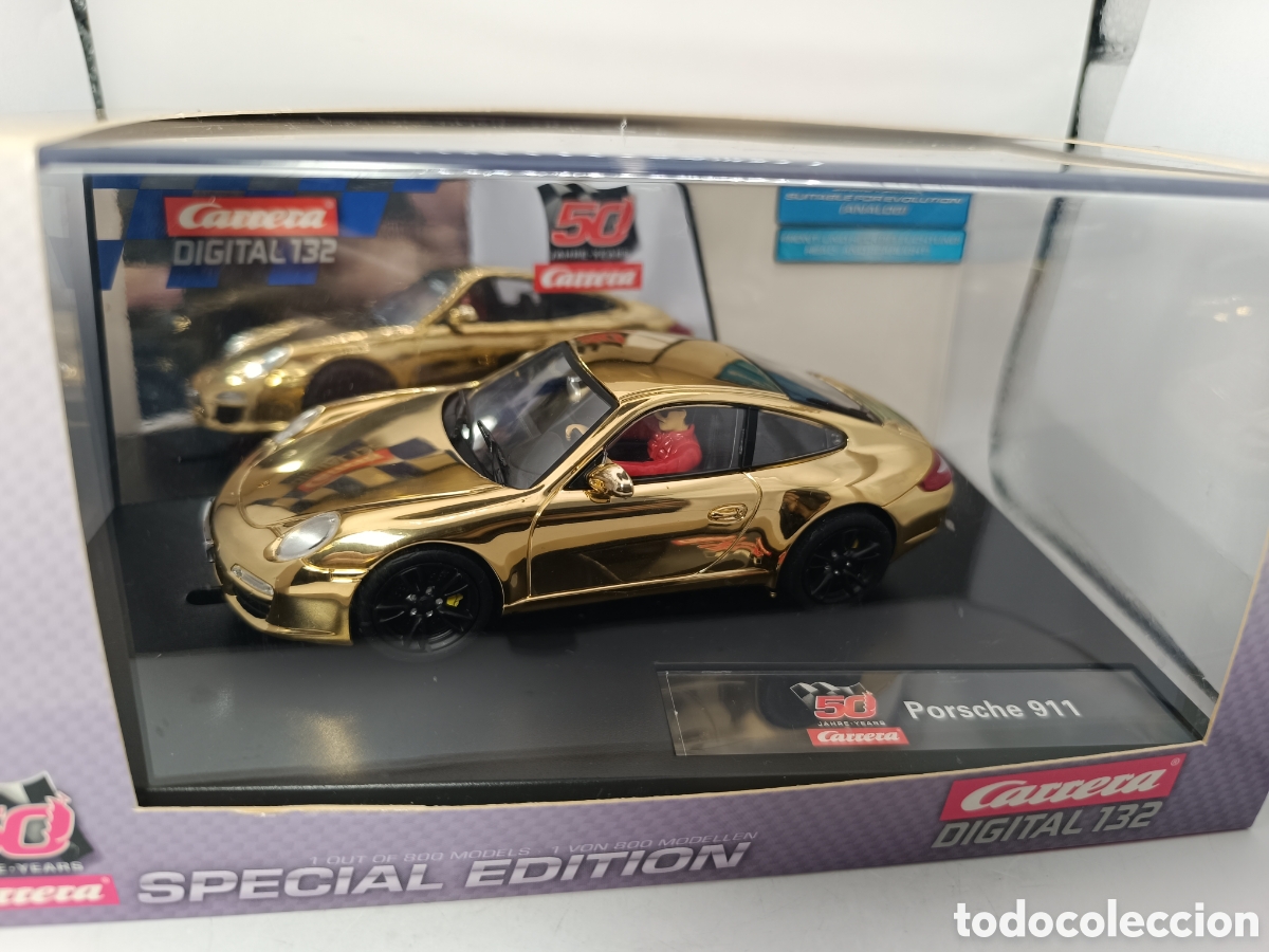 Slot Cars: CARRERA DIGITAL 1/32 PORSCHE 911 GOLD SPECIAL EDITION 50 A&Ntilde;OS
