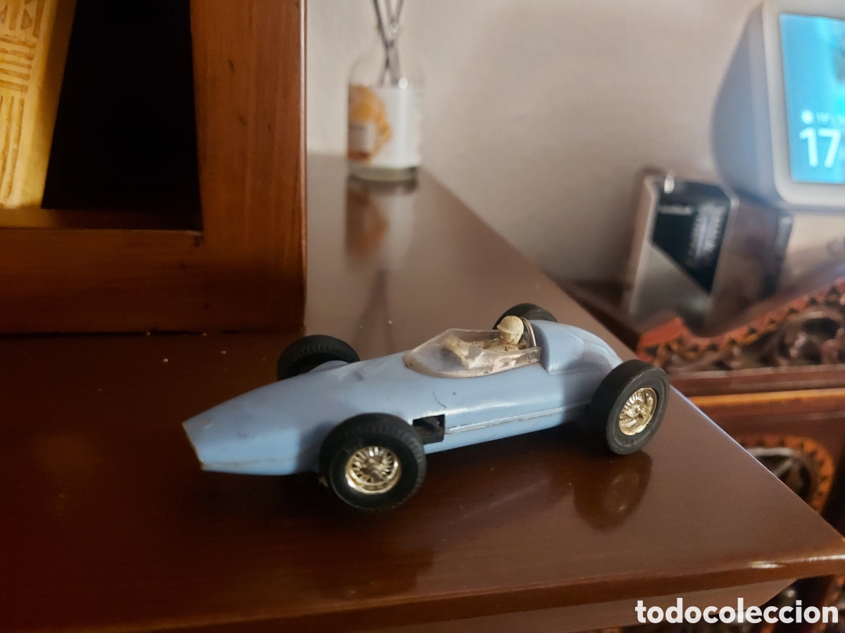 Slot Cars: COCHE SLOT, BRM FORMULA 1 AZUL N&ordm;40, JOUEF FOR PLAYCRAFT, MADE IN SPAIN