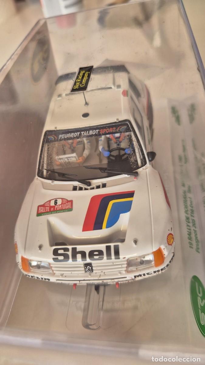 Slot Cars: 2 PEUGEOT 205 T-16 - SALONEN PORTUGAL EFECTO BARRO Y KANKKUNEN SUECIA