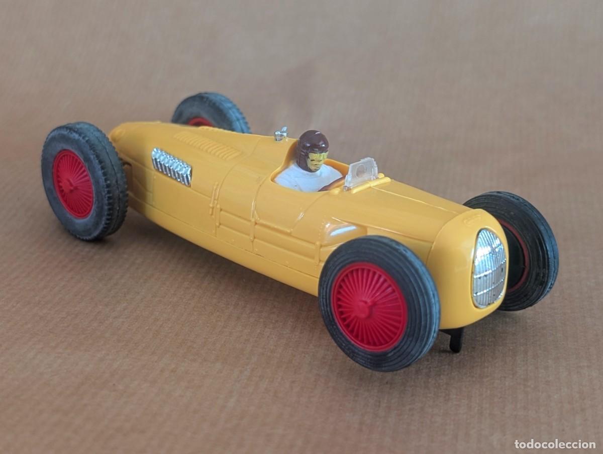 Slot Cars: Pink-Kar Auto Union Type C amarillo. Slot car 1:32 Ref CV011