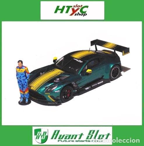 Slot Cars: AVANT SLOT ASTON MARTIN GT3 EVO TEST CAR + FIGURA ALONSO AV52902